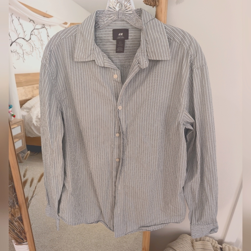 H&M Men's Striped Gray Shirt